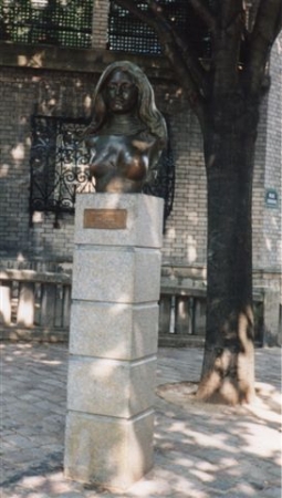 statue_de_dalida.3
